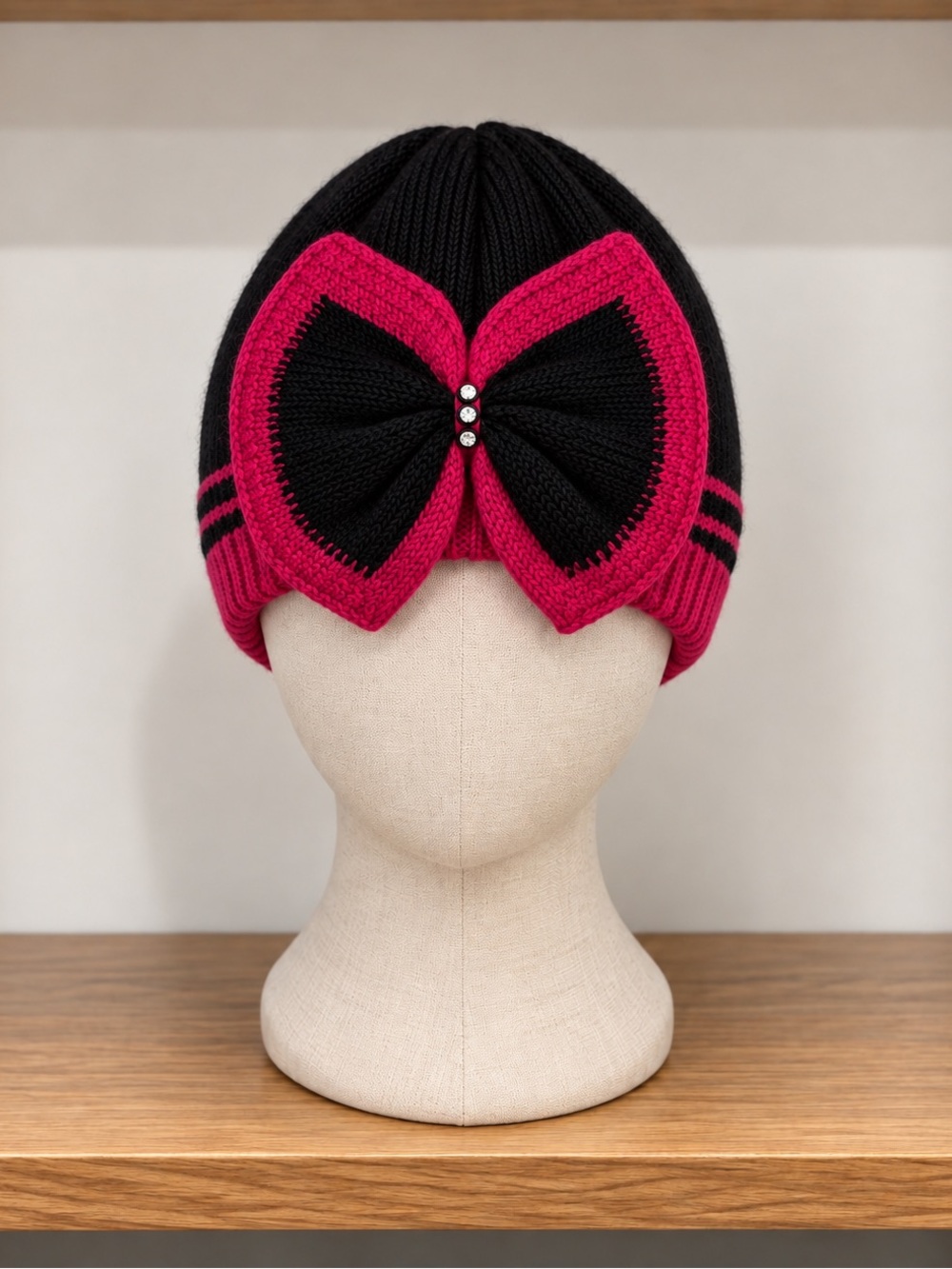 Black & Hot Pink Bow Knit Beanie